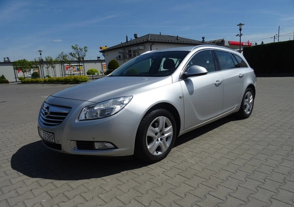 Opel Insignia cena 19900 przebieg: 249000, rok produkcji 2009 z Wolsztyn małe 121